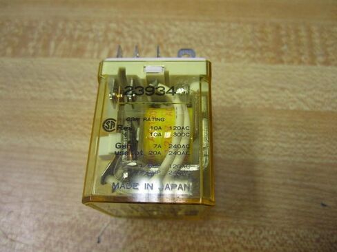 ملف IDEC RH3B-UAC120V 120 VAC، 3 أقطاب 3PDT، 50/60 هرتز، طرف الشفرة، مرحل طاقة مدمج، مرحل صناعي 10 أمبير GP، نمط عادي، سلسلة RH in Kuwait