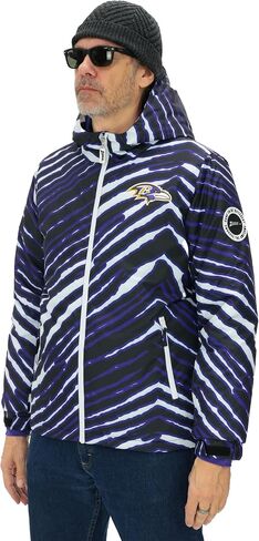 سترة ثلج مخططة من Zubaz NFL للرجال والنساء البالغين بلون الحمار الوحشي (صغير جدًا - 3X-Large) in Kuwait