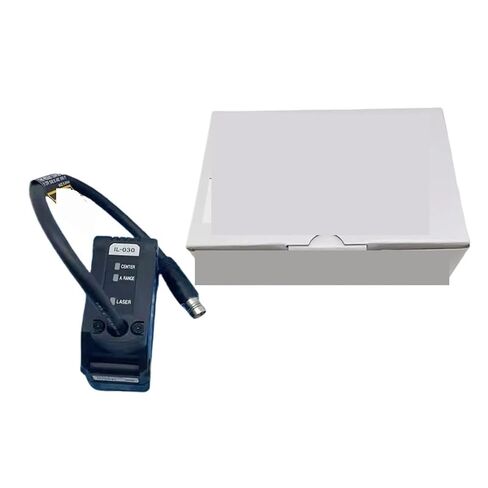 1pcs IL-030 IL-065 IL-100 IL-300 IL-600 IL-1000 IL-1050 IL-S025 IL-S065 IL-S100 Displacement Sensor(IL-1050) in Kuwait