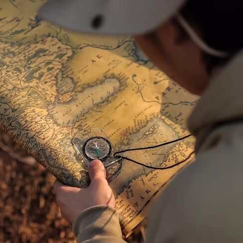 1pc Multifunctional Outdoor High Transparent Portable Compass, Mini Map Scale Compass, for Outdoor Travel, Camping in Kuwait