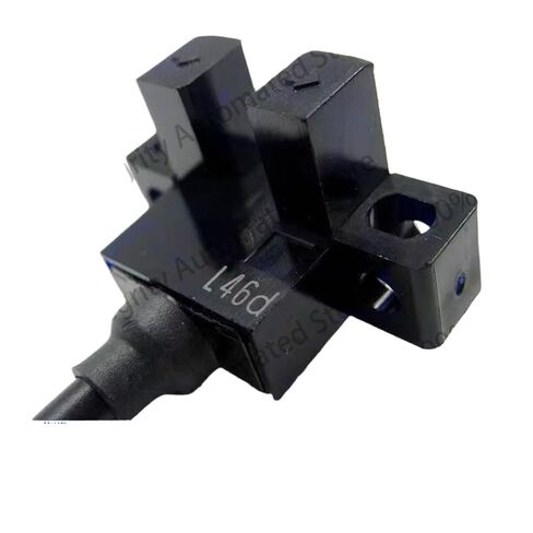 1PCS EE-SPX305-W2A EE-SPX302-W2A EE-SPX304-W2A(EE-SPX304-W2A) in Kuwait