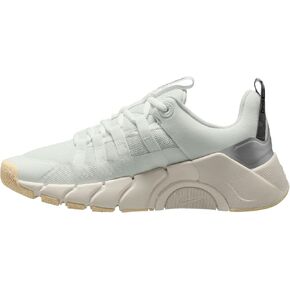 Nike Womens Free Metcon 7 in Kuwait