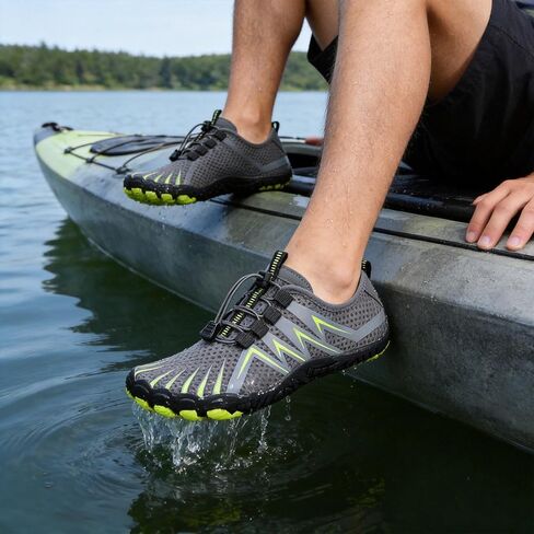 Couple Universal Water Shoes, Lightweight Quick-Dry Beach Shoes for Snorkeling Diving Swimming Wading, Soft Sole Water Shoes for Hiking Yoga Fitness in Kuwait