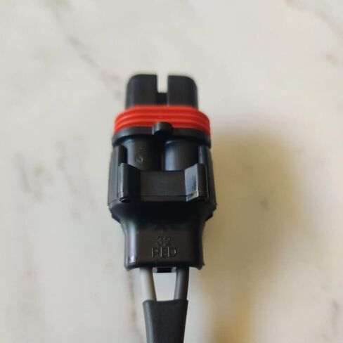 Pig Tail Metric Pack 280, Female Connector in Kuwait