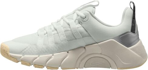Nike Womens Free Metcon 7 in Kuwait