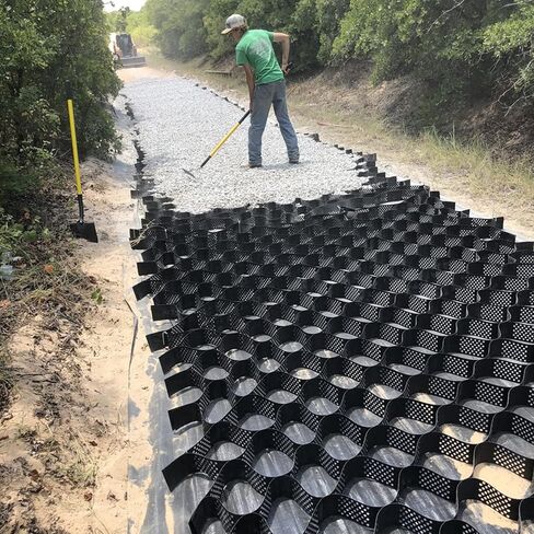 Gravel Grid Driveway Walkway Geo Cell Grids for Earthwork/Parking Lots (2m x 10m) in Saudi Arabia