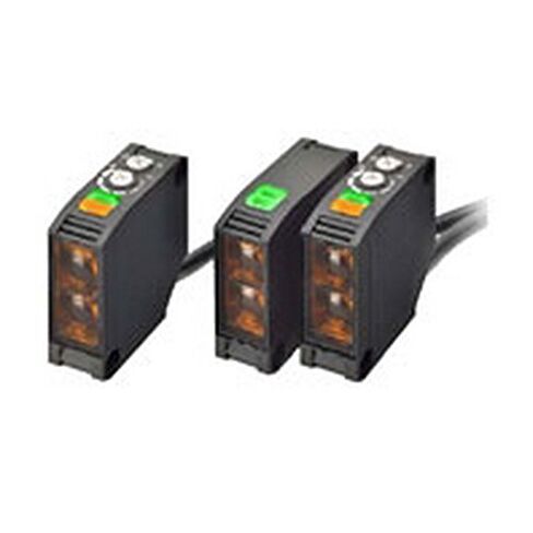 Omron E3JK-TR11-C 2M Photoelectric Sensor (with Brackets), Through-Beam, Sensing Distance 40m, Red LED, Relay Output SPDT in Kuwait