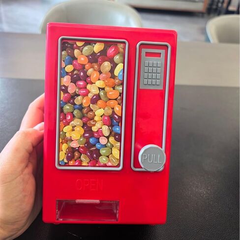 1Pcs Mini Tabletop Vending Machine, Manual Candy & Snack Dispenser with Transparent Compartment for Home, Parties & Desk Organization in Kuwait