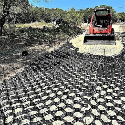 Geo Grid Ground Grid - مثبت ممر طويل 2 بوصة للمناظر الطبيعية وحصى البازلاء ونظام رصف قابل للنفاذ مثالي للمنحدرات والسدود وبنوك الخور ومناطق وقوف السيارات in Kuwait
