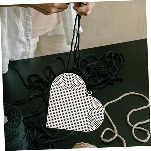 Uonlytech 6pcs Heart Shaped Mesh Canvas Sheets for Crafts Plastic for Handbags Crochet and Needlework Projects for Creative Embroidery Designs in Kuwait