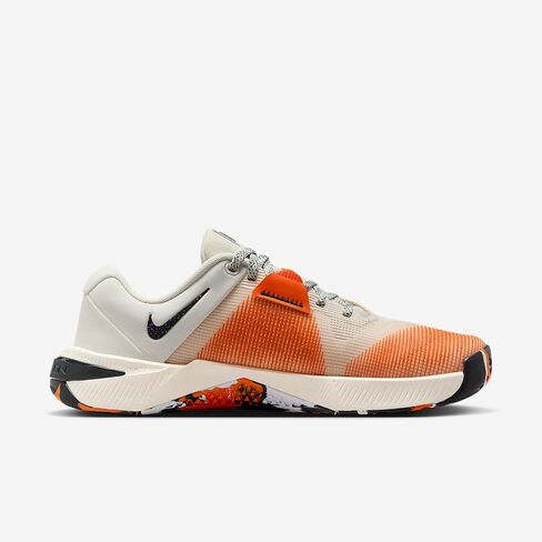 Nike Metcon 10 Women's Workout Shoes (Soft Pearl/Safety Orange/Black) Size 12 in Kuwait