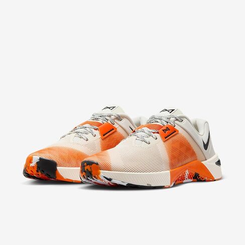 Nike Metcon 10 Women's Workout Shoes (Soft Pearl/Safety Orange/Black) Size 12 in Kuwait