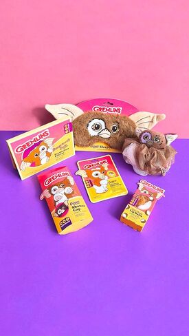 Mad Beauty Friends Classic TV Show Sleep Mask | Great Novelty Gift for Women, Adults, and Kids | Comfortable and Washable | Practical and Fun Sleep Accessory in Kuwait