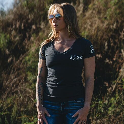 Grunt Style 1776 Flag Women's T-Shirt in Saudi Arabia