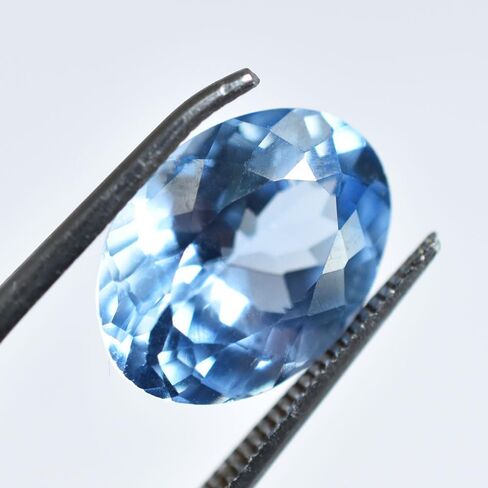 Natural 9 Ct Blue Aquamarine Gemstone Oval Cut Ring Size High Grade Gemstone in Kuwait