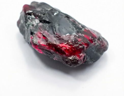 Red Uncut Raw Rough 30 Ct Natural Garnet Huge Size CERTIFIED Lot Gemstone in Kuwait