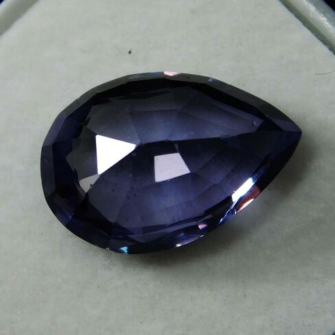 Natural Alexandrite Color Change CERTIFIED 8.9 Ct Pear Ring Size Loose Gemstone in Kuwait