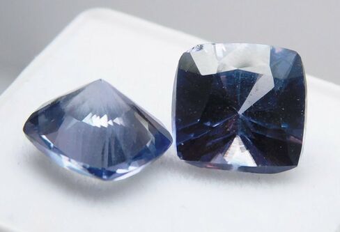 16 Ct Natural Alexandrite COLOR-CHANGE Cushion Shape CERTIFIED Gemstone Pair in Kuwait