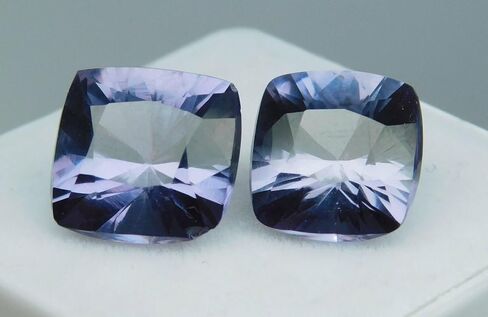 16 Ct Natural Alexandrite COLOR-CHANGE Cushion Shape CERTIFIED Gemstone Pair in Kuwait