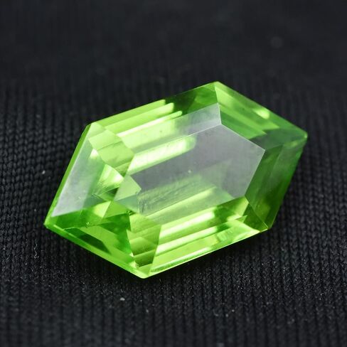 9.50 Ct Natural Rare GREEN Peridot CERTIFIED Fancy Cut Loose Gemstone Ring Size in Kuwait
