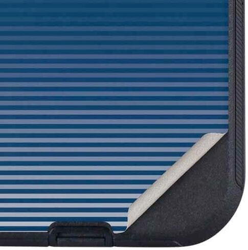 غلاف هاتف Skinit متوافق مع OtterBox Defender iPhone 14 - تصميم مرخص رسميًا من NFL New England Patriots Breakaway in Kuwait