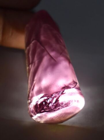 Natural Color Change Alexandrite Uncut Rough Stone 132.00 Ct CERTIFIED Gemstone in Kuwait