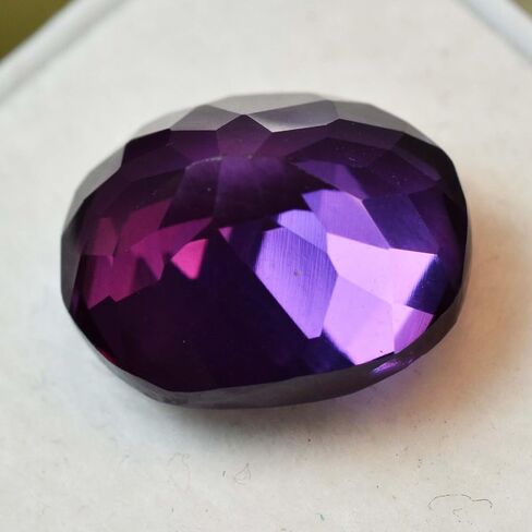 10 Ct Natural CERTIFIED Alexandrite Loose Gemstone Color Change Oval Ring Size in Kuwait
