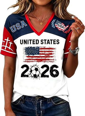 كأس كرة القدم 2026 قميص المرأة الولايات المتحدة الأمريكية لكرة القدم جيرسي لعبة يوم تي شيرت مضحك مباراة كرة القدم الرسم الخامس الرقبة قصيرة الأكمام بلايز in Saudi Arabia