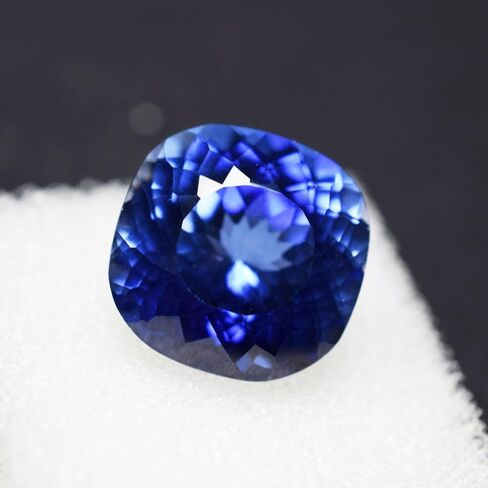 NATURAL Blue Tanzanite Square Cushion Shape 12.95 Ct CERTIFIED Loose Gemstone in Kuwait