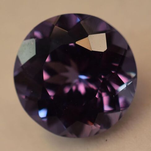 Natural Alexandrite Loose Gemstone Certified Round Shape 4.75 Ct Color Changing in Kuwait