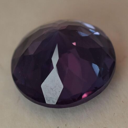 Natural Alexandrite Loose Gemstone Certified Round Shape 4.75 Ct Color Changing in Kuwait
