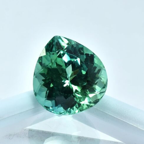 Bluish Green Sapphire CERTIFIED Loose Gemstone 13.85 Ct Natural Pear Ring Size in Kuwait
