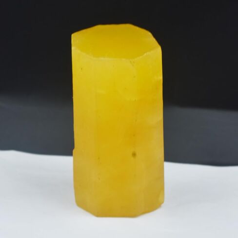 Raw Rough Natural CERTIFIED Yellow Sapphire Uncut 578.55 Ct Raw Rough Gemstone in Kuwait