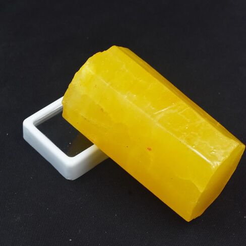 Raw Rough Natural CERTIFIED Yellow Sapphire Uncut 578.55 Ct Raw Rough Gemstone in Kuwait