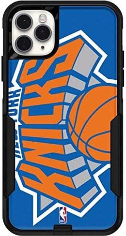 ملصق Skinit متوافق مع حافظة OtterBox Commuter iPhone 11 Pro Max - تصميم شعار كبير مرخص رسميًا من NBA New York Knicks in Kuwait