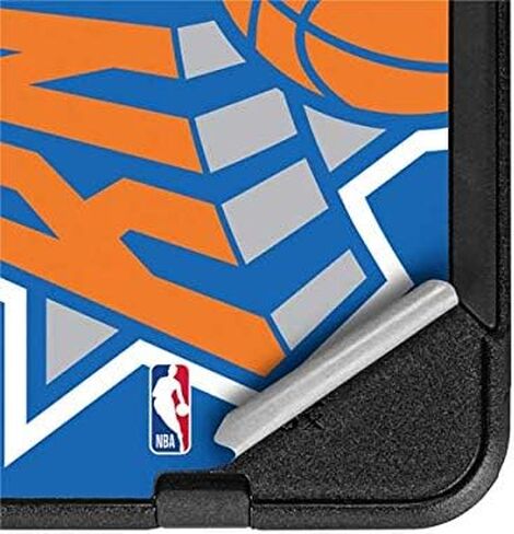 ملصق Skinit متوافق مع حافظة OtterBox Commuter iPhone 11 Pro Max - تصميم شعار كبير مرخص رسميًا من NBA New York Knicks in Kuwait
