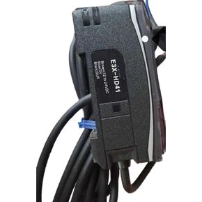 1pc E3X-HD41 PNP Digital Display Fiber Amplifier Sensor in Kuwait