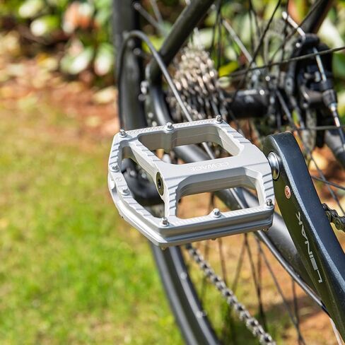 Mountain Bike Pedals Bicycle Flat Pedals 9/16" CNC Lightweight Aluminum Bicycle Pedals Sealed Bearing Wide Platform for Road Mountain BMX MTB Bike in Saudi Arabia