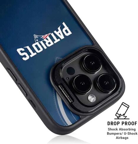 حافظة هاتف Skinit Kickstand متوافقة مع iPhone 14 Pro - تصميم جيرسي لفريق NFL New England Patriots مرخص رسميًا in Kuwait