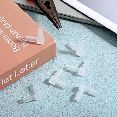 6 قطع 1/4 بوصة خرطوم معرف 90 درجة الكوع بارب المناسب، خرطوم بلاستيكي بارب 90 درجة الكوع L تركيب 2 طريقة متساوية وصلة شائكة مشتركة محول الاتحاد لحوض السمك للقوارب in Kuwait