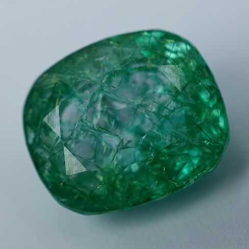 9.50 Ct CERTIFIED Natural Emerald Green Loose Gemstone Earing Size Cushion Cut in Kuwait
