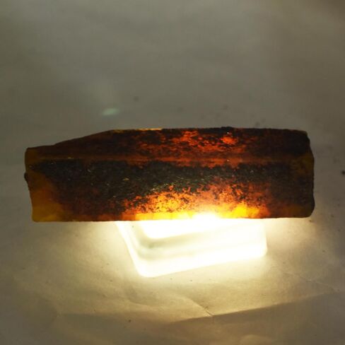 Stunning Earth Mined Natural Yellow Sapphire 195.45 Ct Rough CERTIFIED Gemstone in Kuwait