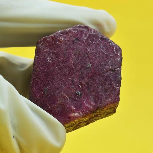 Uncut Raw Rough 225.70 Ct Thailand Natural Red Ruby Loose Gemstone CERTIFIED in Kuwait