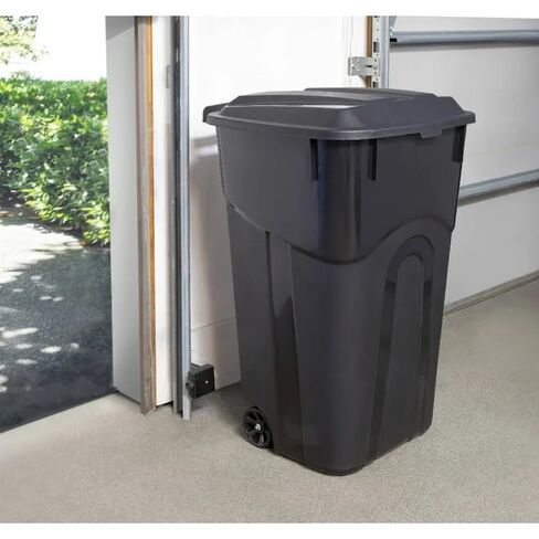 32 Gallon Wheeled Heavy-Duty Plastic Trash Can with Attached Lid, Black in Kuwait