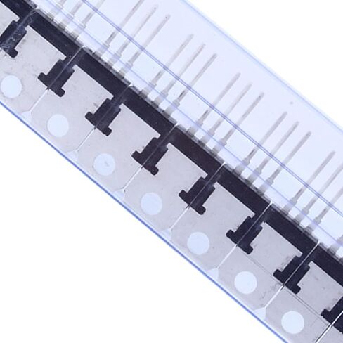 10pcs/Lot 5V 1.5A Voltage Regulator L7805 LM7805 7805 Voltage Regulator Kit in Saudi Arabia