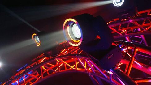 Blizzard Hypno Beam LED Light Moving Head with 60W 4-in-1 LED Ring Effects (123891) in Kuwait