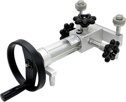 1pcs 700bar Portable Hydraulic Pump YWQ-1442 Pressure Calibration Equipment(700bar gauge) in Kuwait