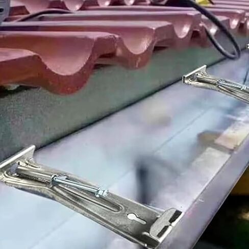 50 Pack Gutter Hangers 5 Inch, Rain Gutter Hangers, Heavy Duty G Utter H Angers with a Pre Inserted Rust Resistant Screw, K Style Aluminum G Utter H Anger for Repairing Sagging Rain G utters Parts in Kuwait