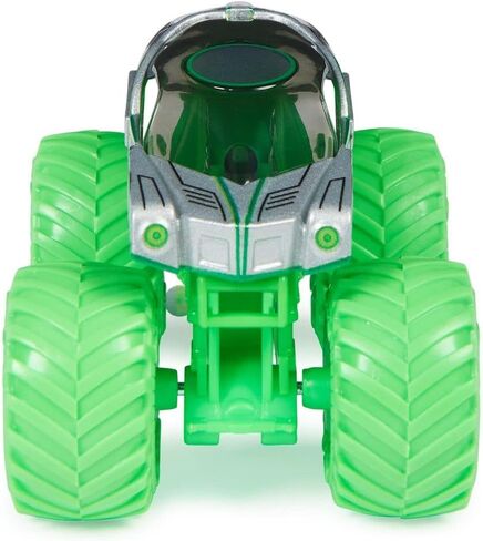 شاحنة مونستر جام 2022 سبين ماستر 1:64 داي كاست مع ملحقات إضافية: غزو كائن فضائي فائق الوقود in Kuwait