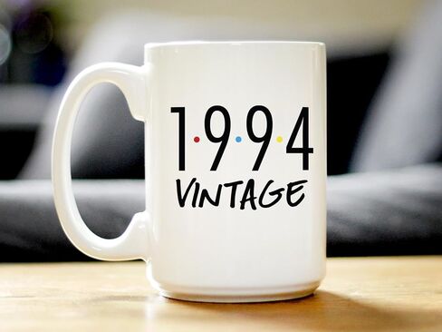 Vintage 1994 - هدايا عيد الميلاد الثلاثين الممتعة للرجال والنساء الذين يبلغون من العمر 30 عامًا - فناجين قهوة قديمة - كوب سيراميك أبيض كبير سعة 15 أونصة in Kuwait